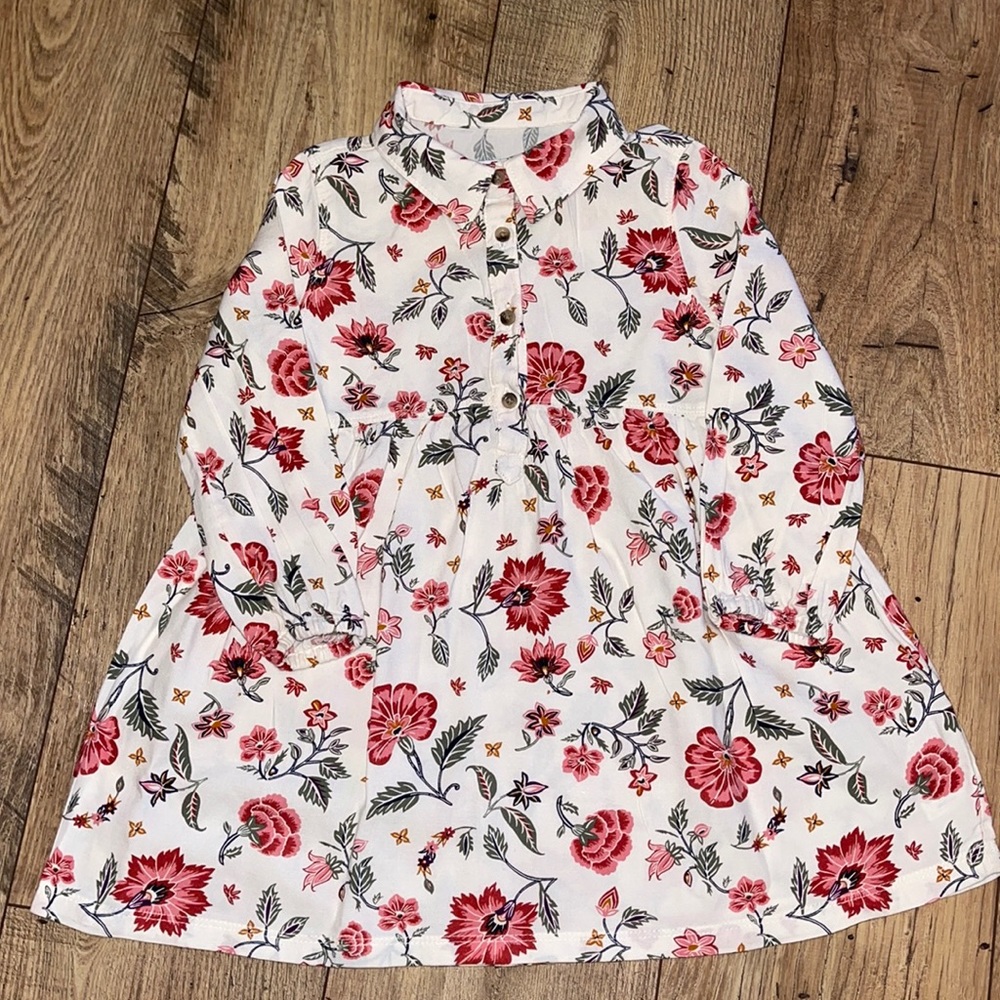 Long sleeve floral Old Navy dress for toddler.